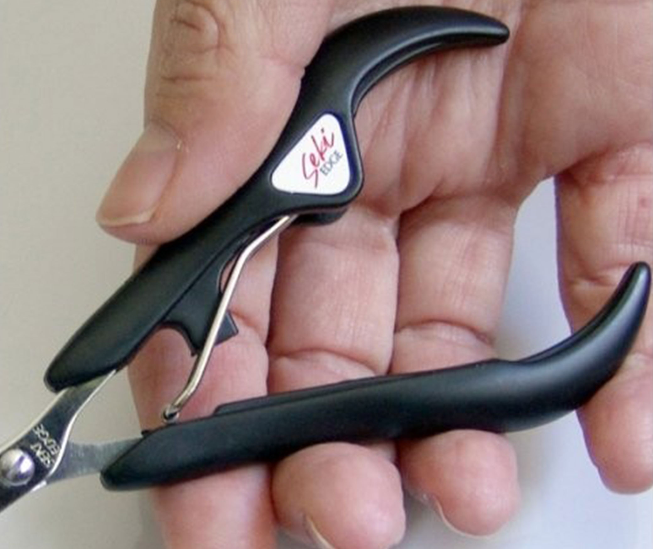 Seki Edge Acrylic Nail Scissors (SS-201) elastomer handle