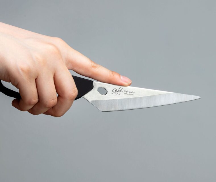 Seki Edge Knife and Kitchen Scissors SJ-K220 - Made in Japan