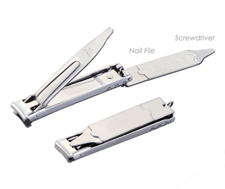 Takuminowaza Craftsman Select 4-Piece Grooming Kit G-3112 Nail Clipper, Screwdriver, Nail File