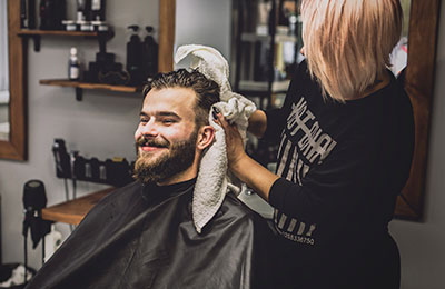 How to Price Your Haircuts for Stylists