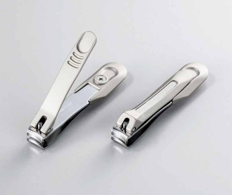 Seki Edge Premium Fingernail Clippers (SS-113) die cast lever