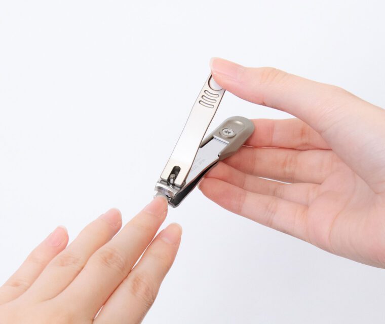 Seki Edge Premium Fingernail Clippers (SS-113) sharp cutting edges