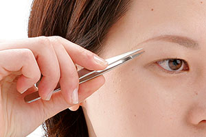 A Simple Guide to Tweezer Types, Uses and Features